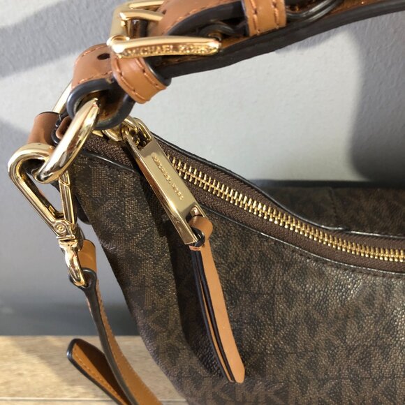 Michael Kors Lupita Signature Brown Monogram Large Hobo Shoulder Bag - Picture 8 of 13